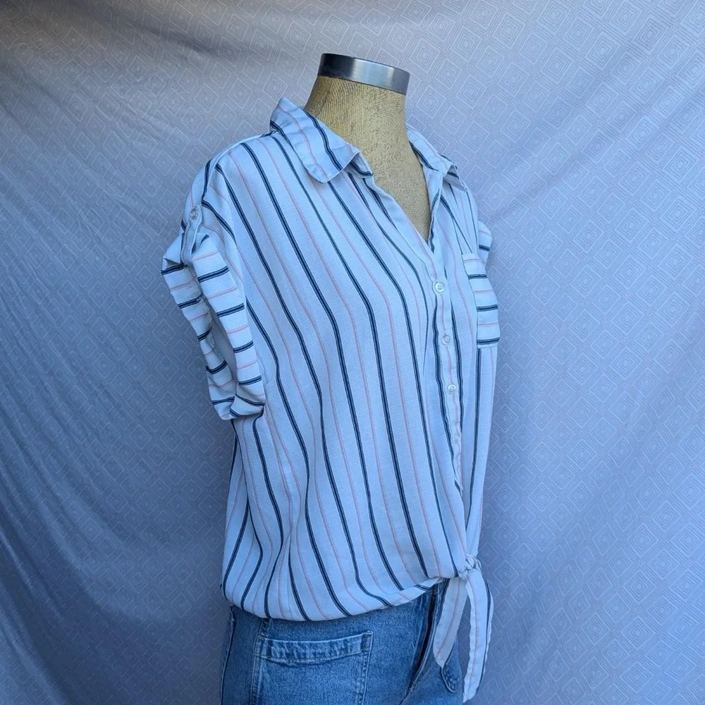 Iris Striped Button Up Blouse Womens White Excellent Tie Front Short Sleeve M